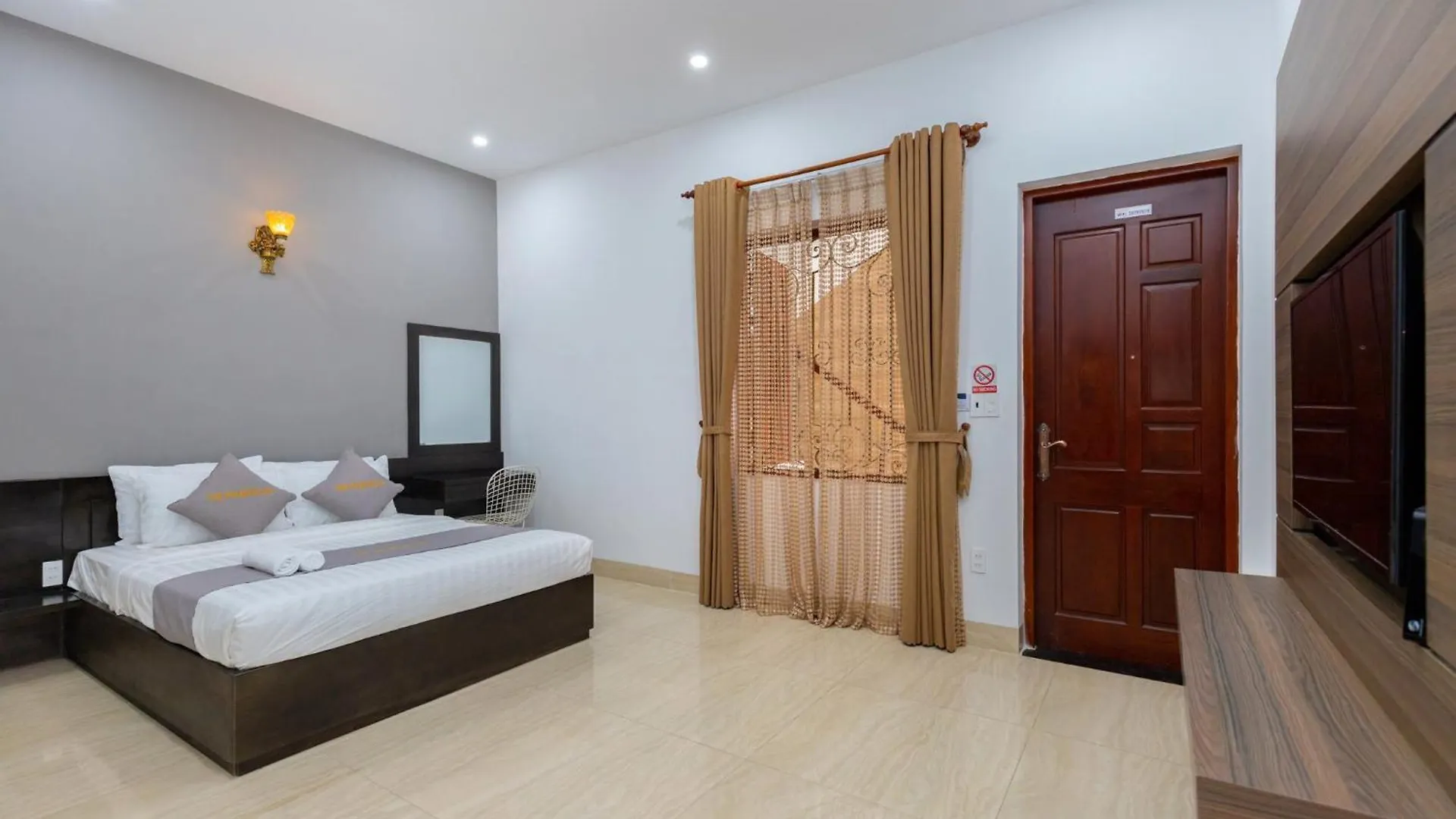Palm Villa 37 - 6 Bedrooms & Pool In Vungtau Beach Vung Tau