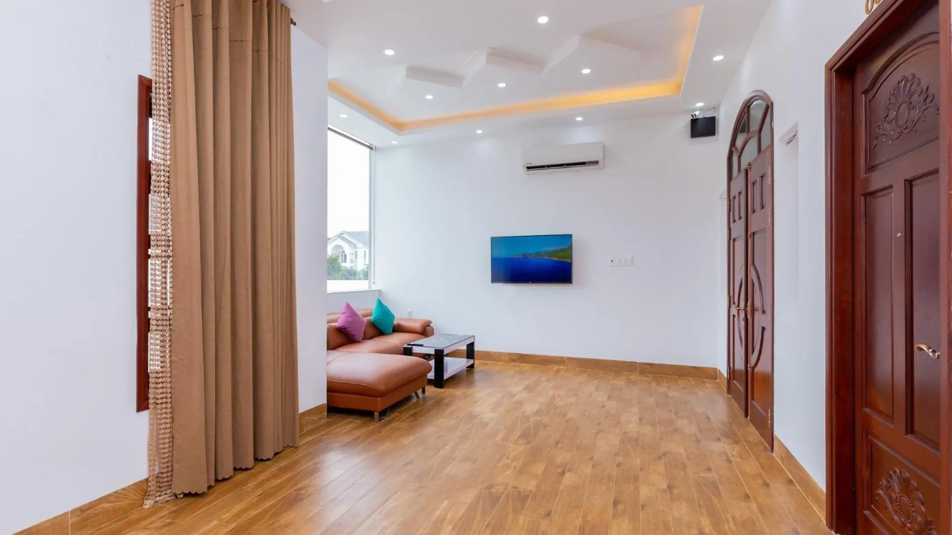 Palm Villa 37 - 6 Bedrooms & Pool In Vungtau Beach Vung Tau Vietnam