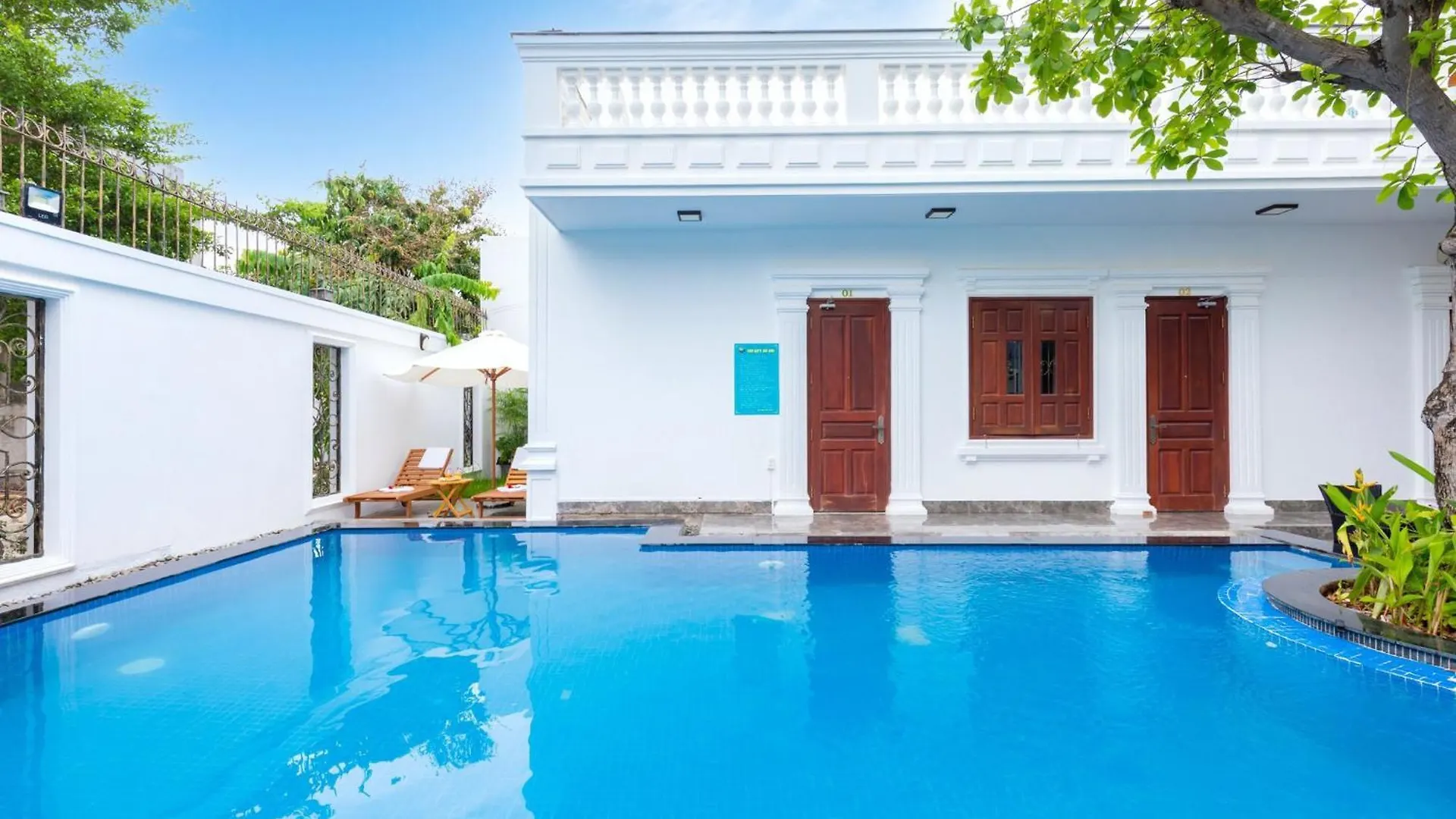 Palm Villa 37 - 6 Bedrooms & Pool In Vungtau Beach Vung Tau