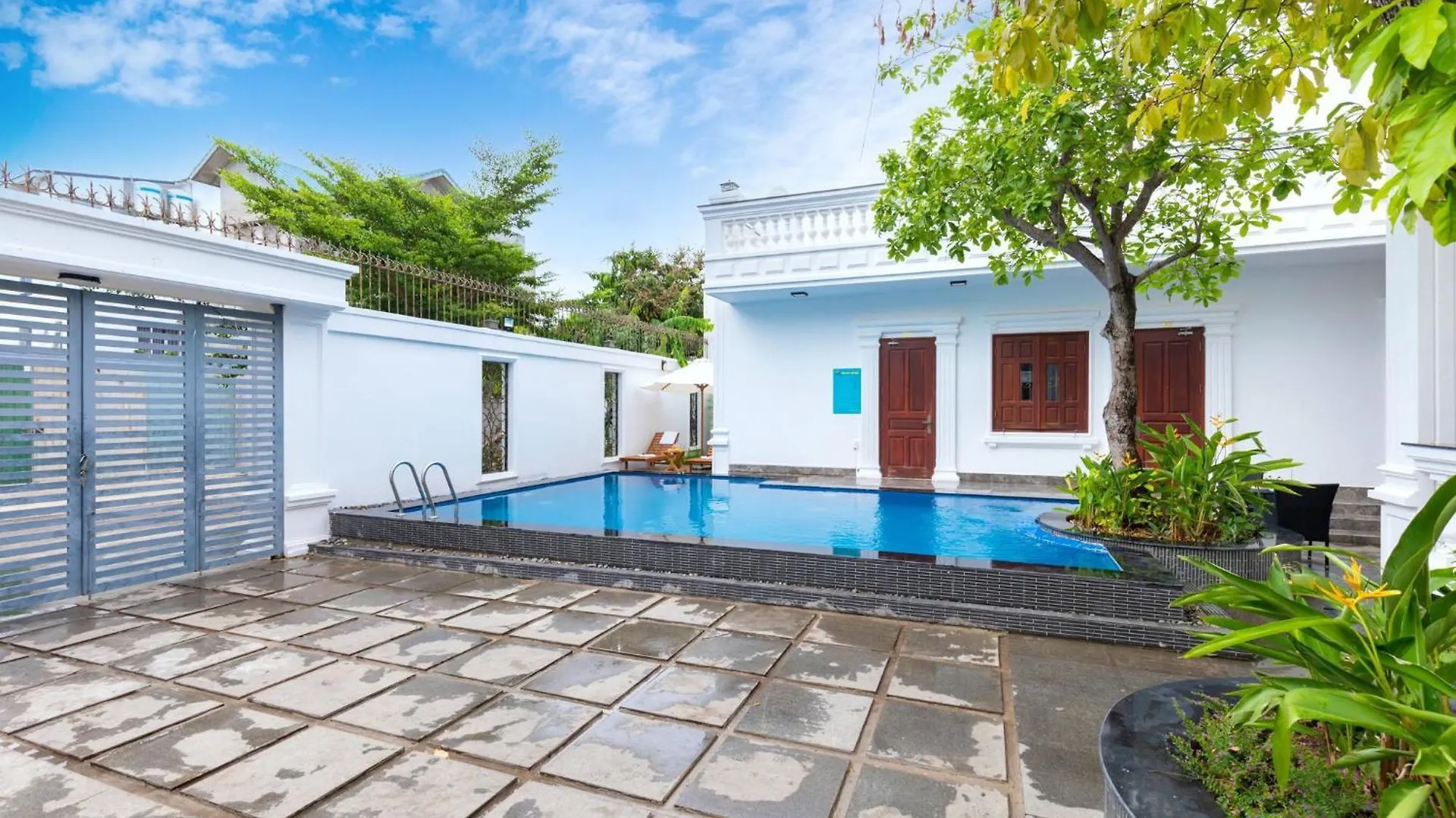 Palm Villa 37 - 6 Bedrooms & Pool In Vungtau Beach Vung Tau Vietname