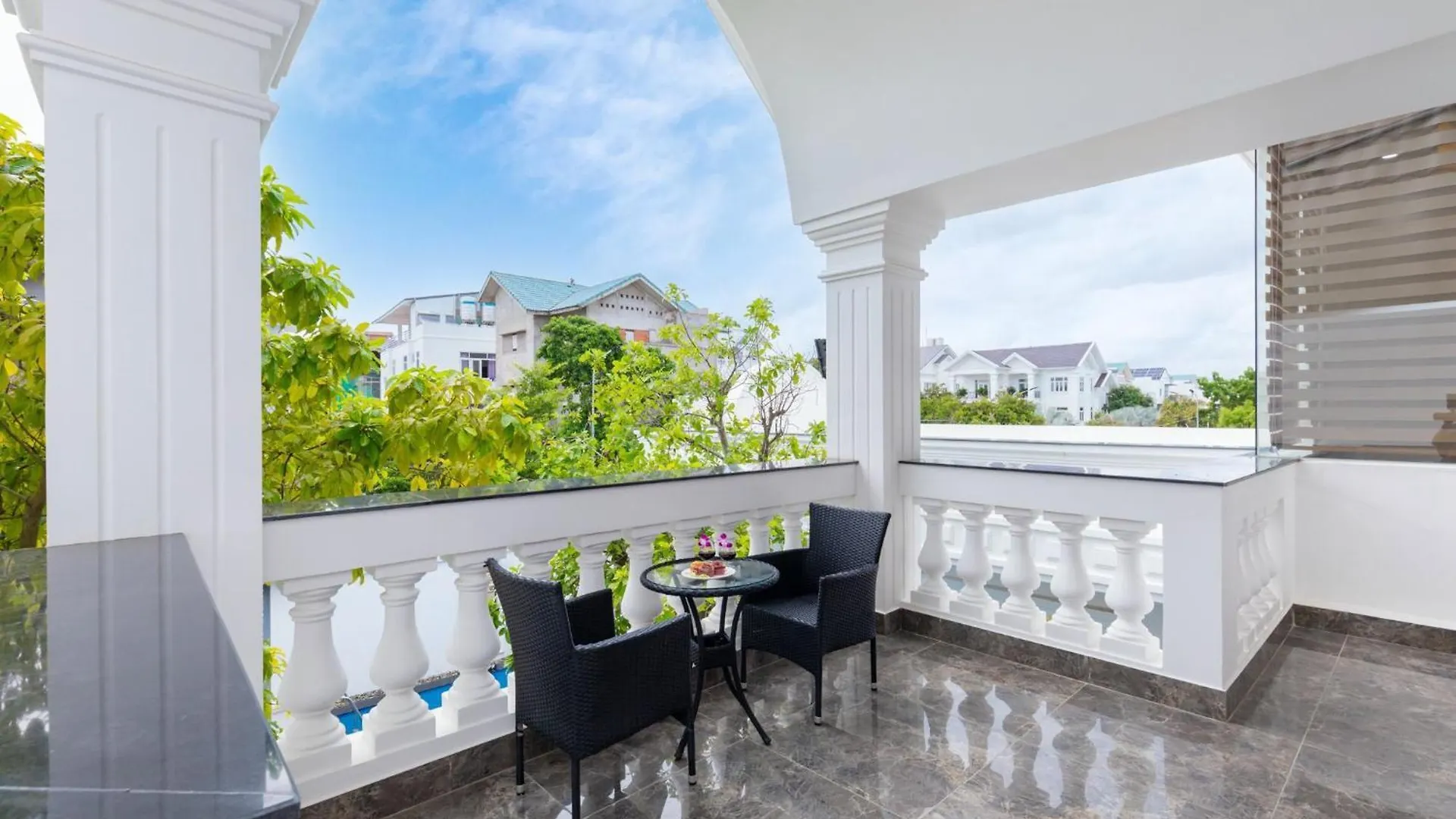 Palm Villa 37 - 6 Bedrooms & Pool In Vungtau Beach Vung Tau